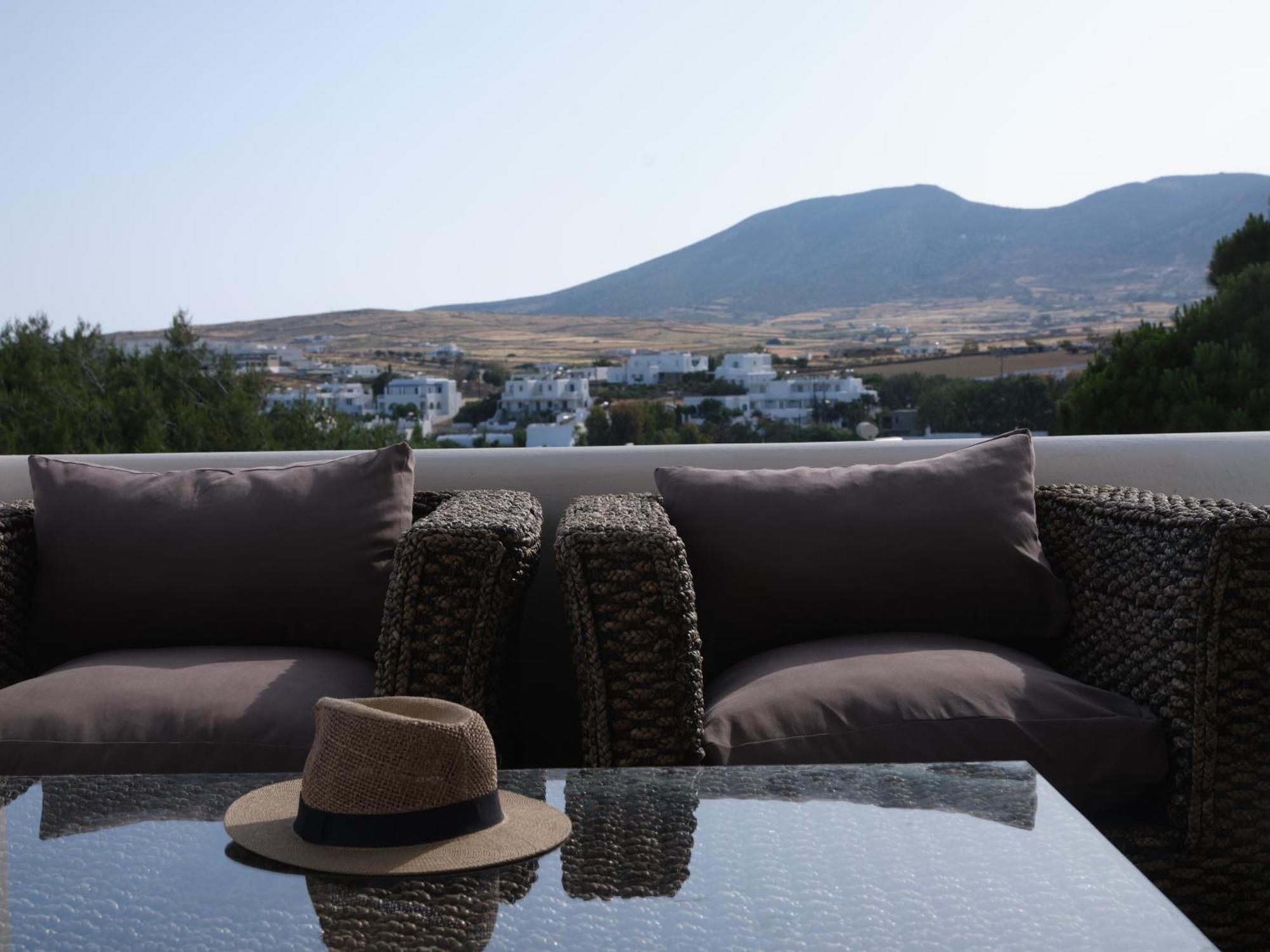 Ifestos Home With Private Veranda, Paros Piso Livadi Exterior photo